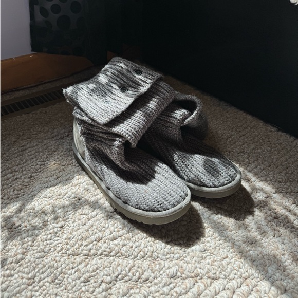 Ugg classic cardi boots - Picture 2 of 5